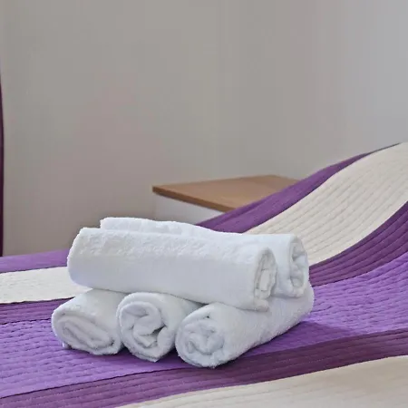 Rooms&apartments Star *