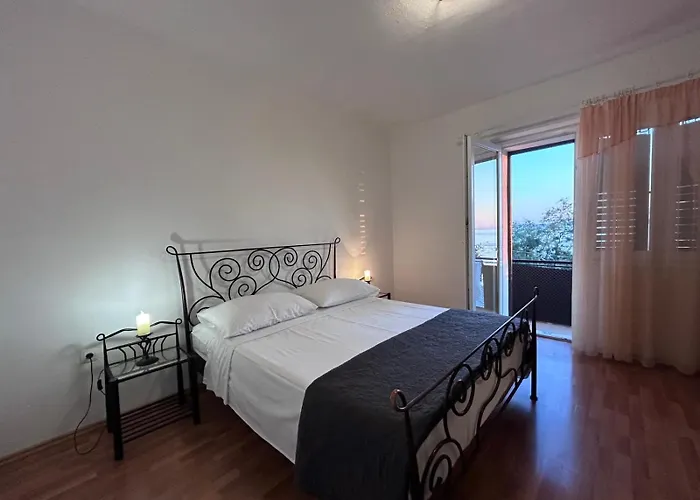 아파트 Rooms&apartments Star