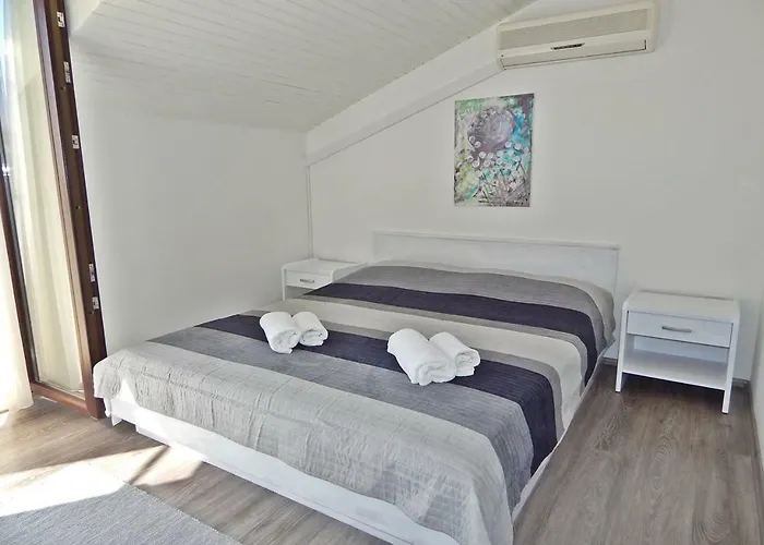 Rooms&apartments Star *